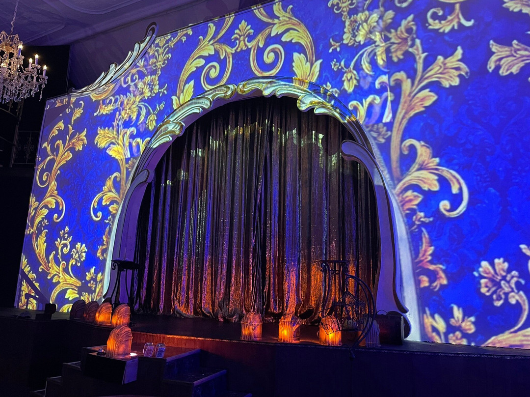 Intrigue Theater-尤里卡斯普林斯必去景点