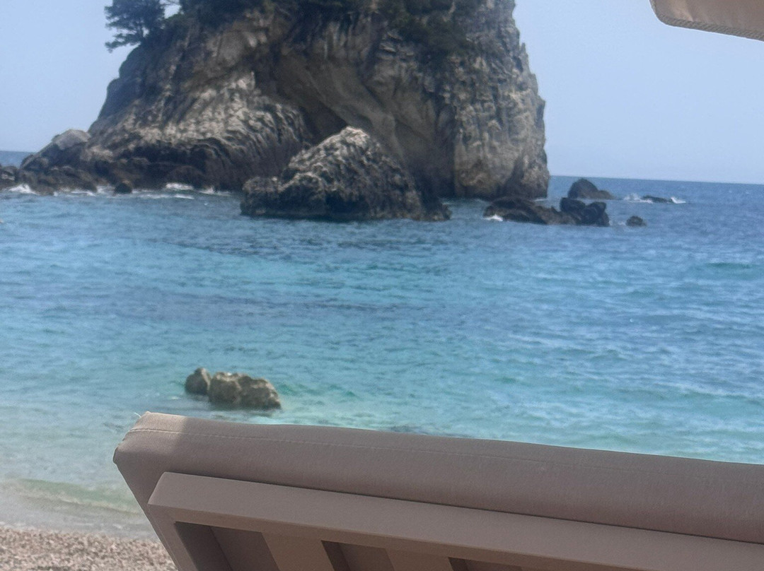 Piso Krioneri Beach-帕尔加必去景点