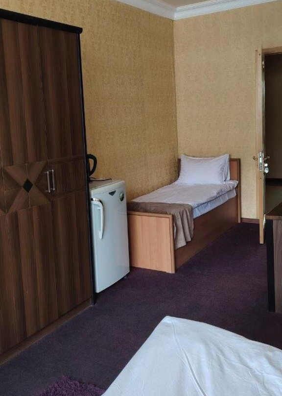 Anush Hotel