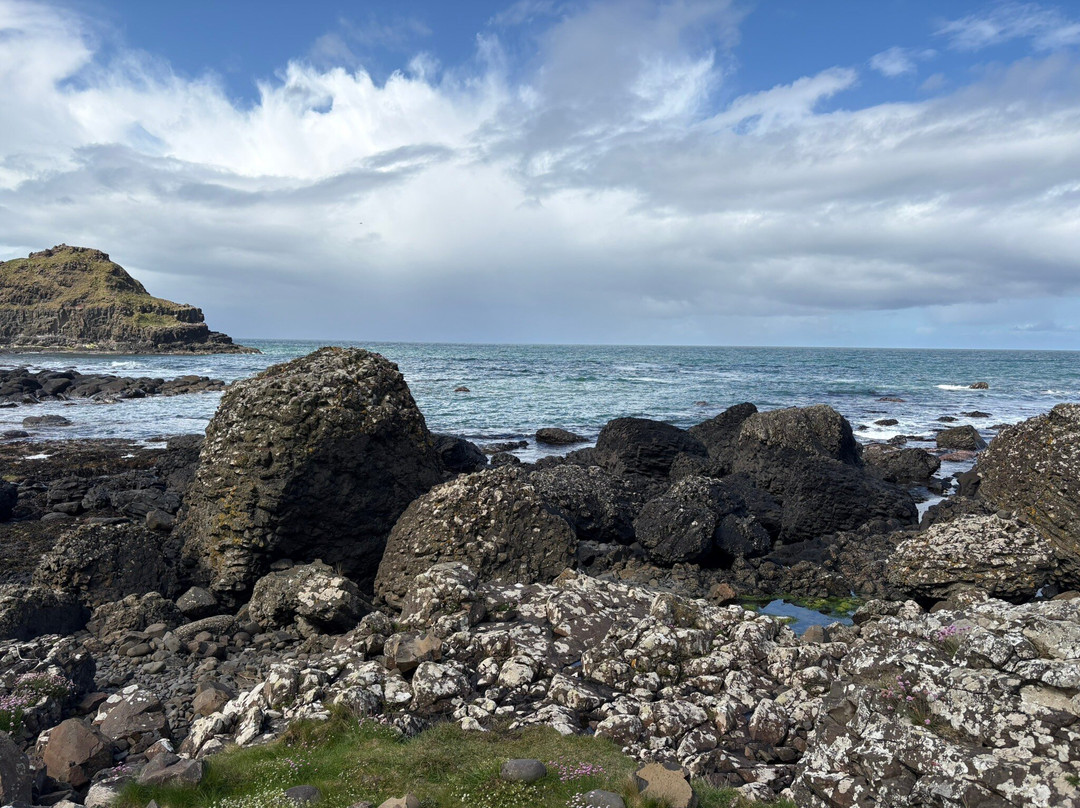 Giant's Causeway Visitor Centre-布什米尔斯必去景点