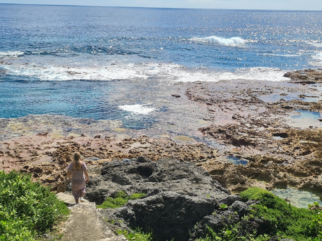 Hikutaveke Reef Pools