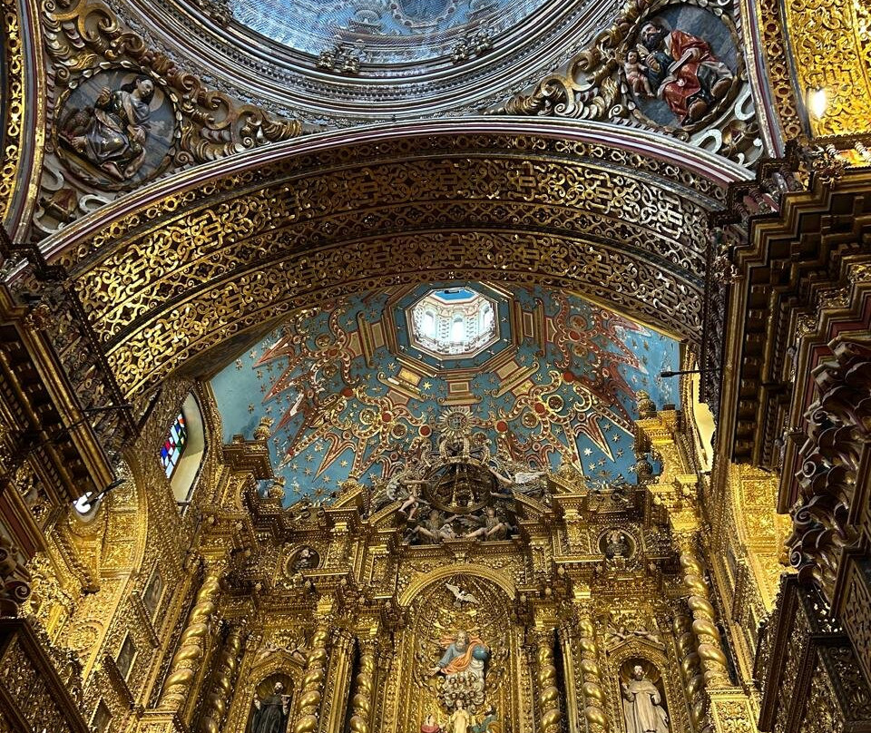 耶稣陪伴教堂（Iglesia de La Compania de Jesus）-基多必去景点