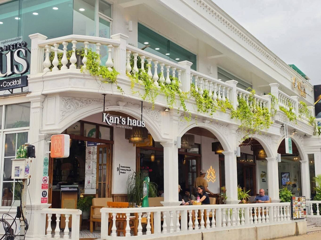 Kan's Haus Cafe & Bistro