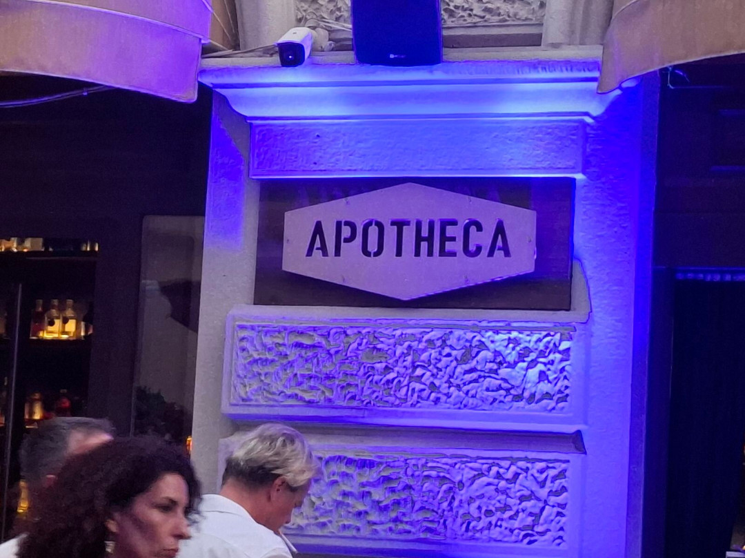 Apotheca