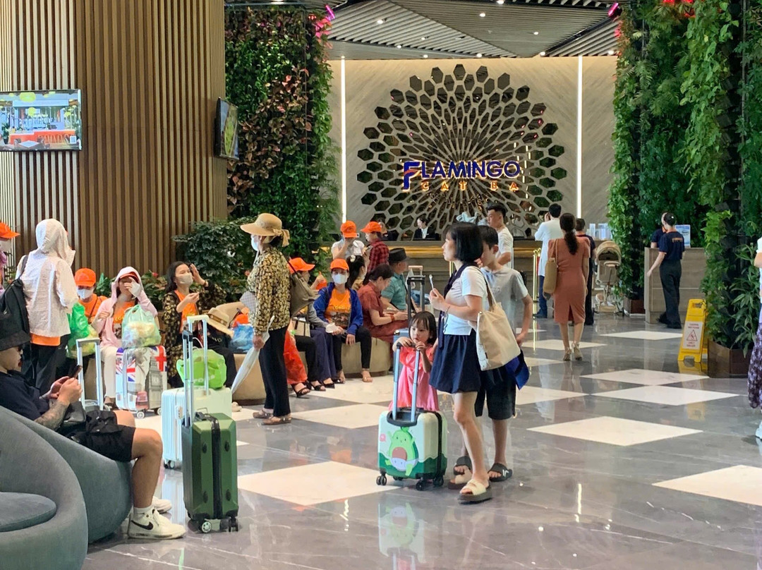Flamingo Cat Ba Resorts主图