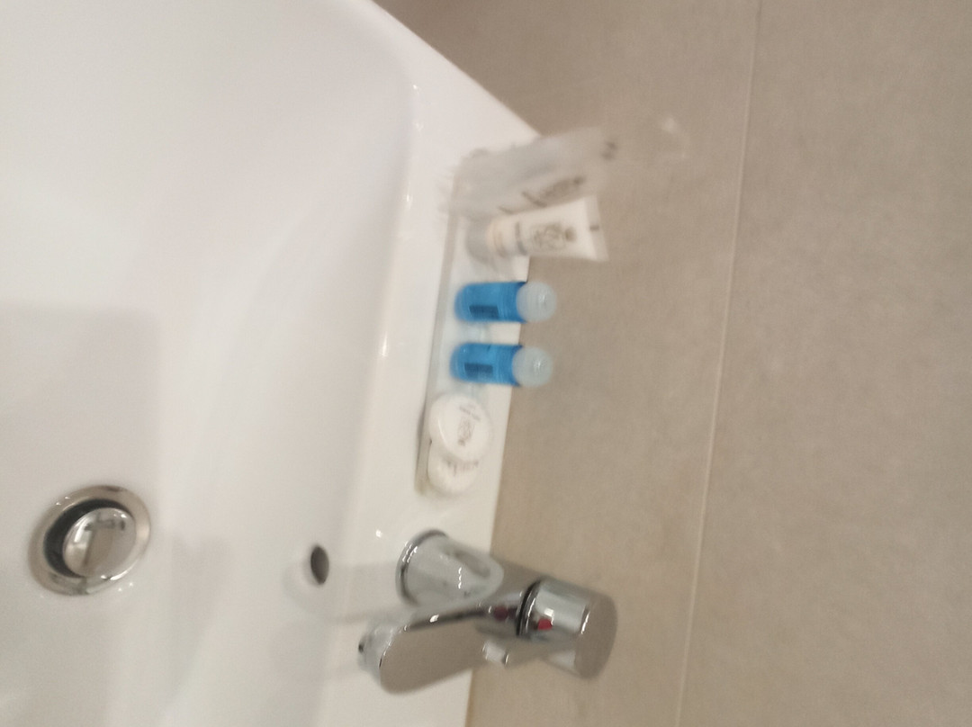 佳洁塔酒店主图