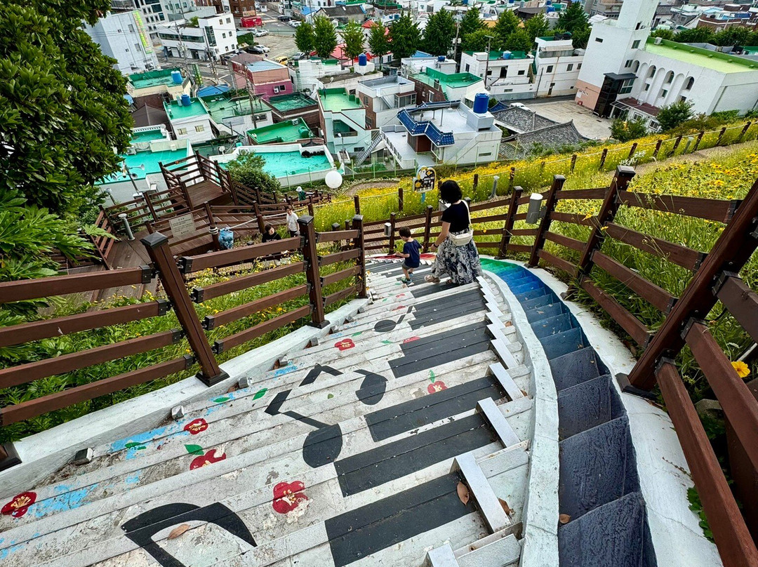 Seopilang Gongwon-统营市必去景点