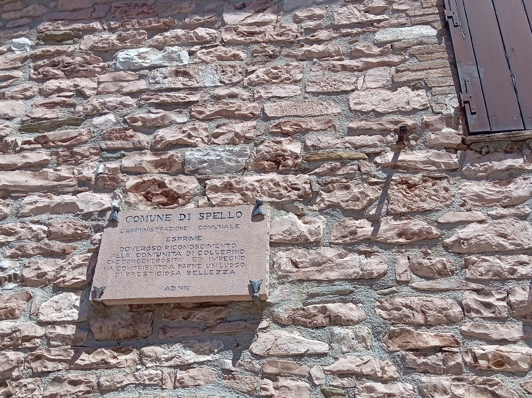 Borgo Antico di Colle Pino-Spello必去景点