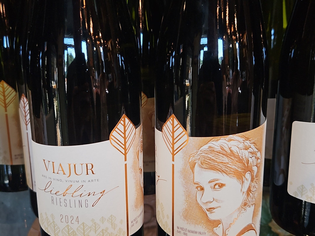VIAJUR Winery