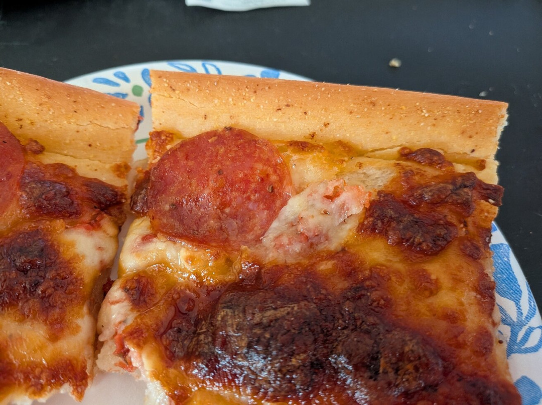Gus's Pizza Shop