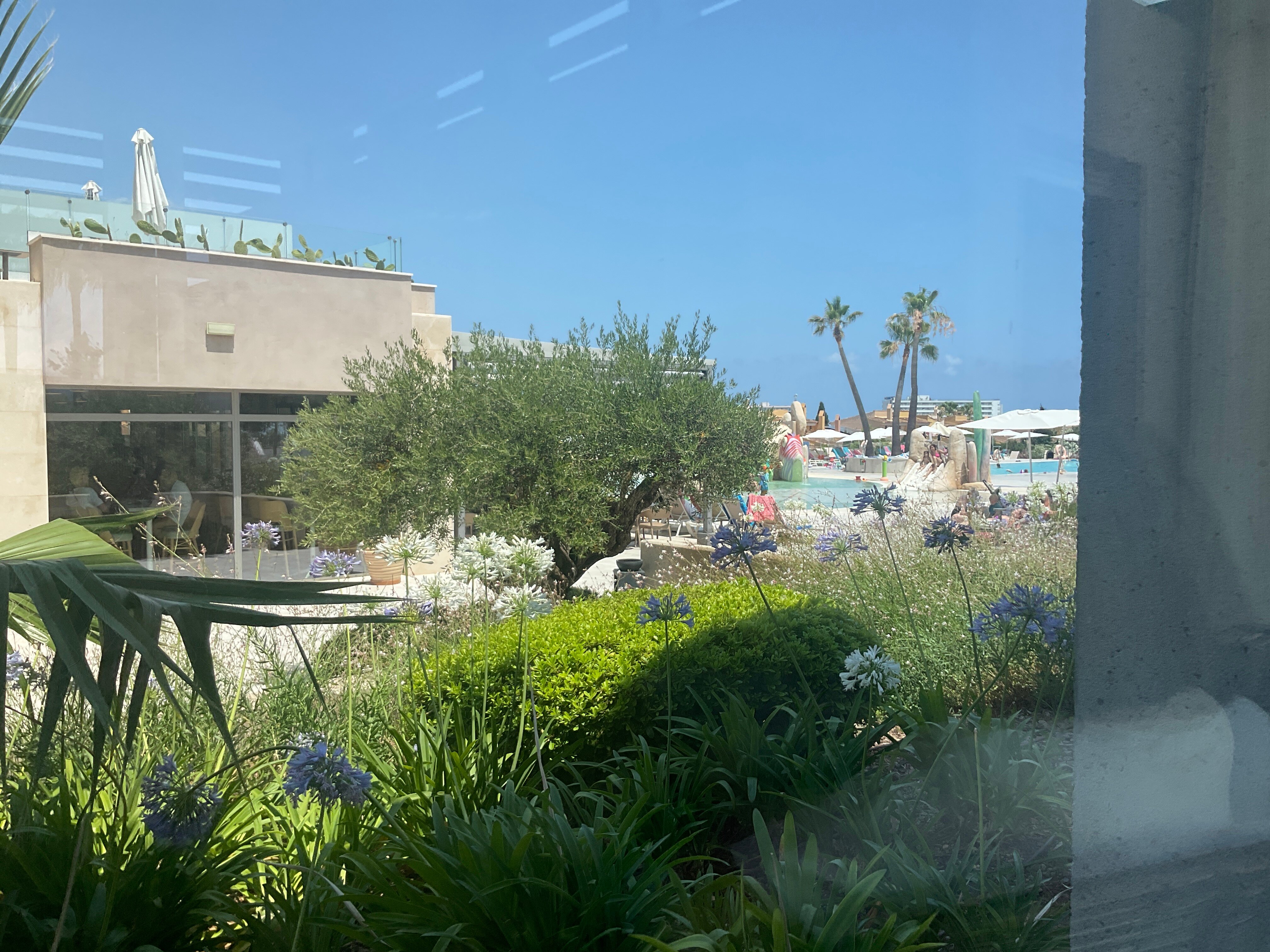 伊波罗之星波浪卡拉多明戈斯全包酒店-旅行者
