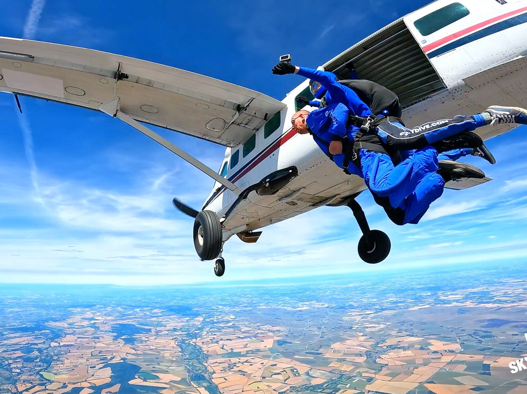GoSkydive-索尔兹伯里必去景点