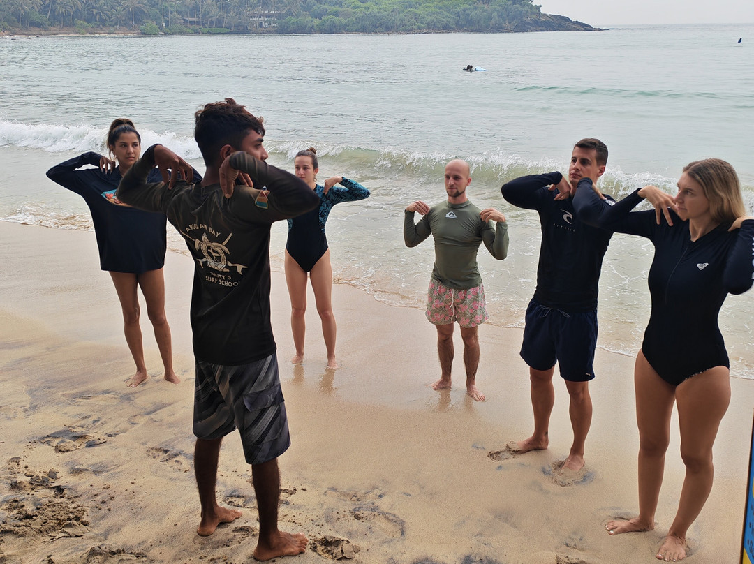 Hiriketiya Love Hiri Surf School-迪克韦勒必去景点