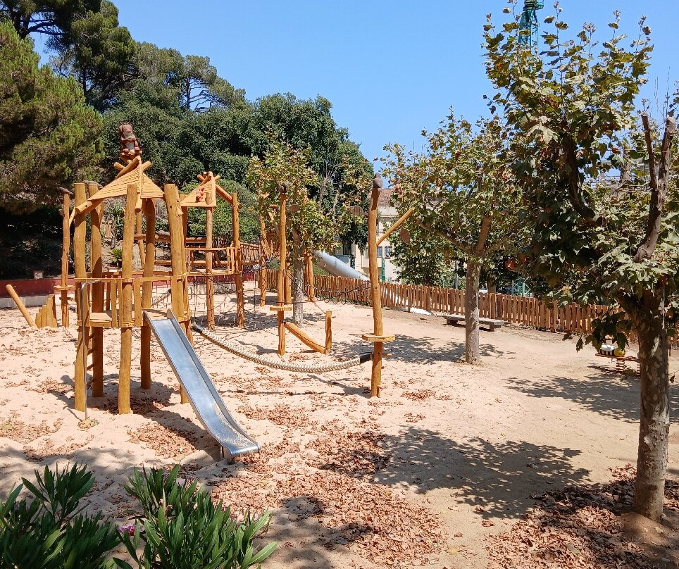 Parque Dalmau-卡莱利亚必去景点