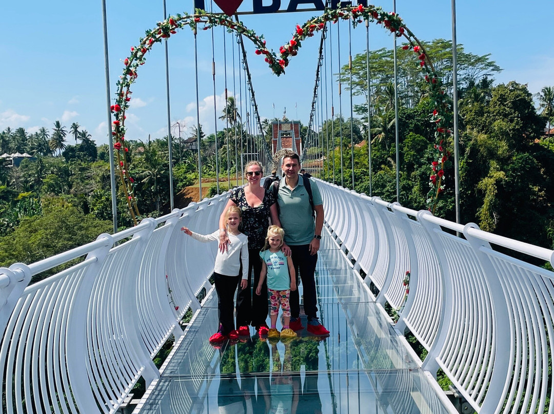 Glass Bridge Bali-Kemenuh必去景点