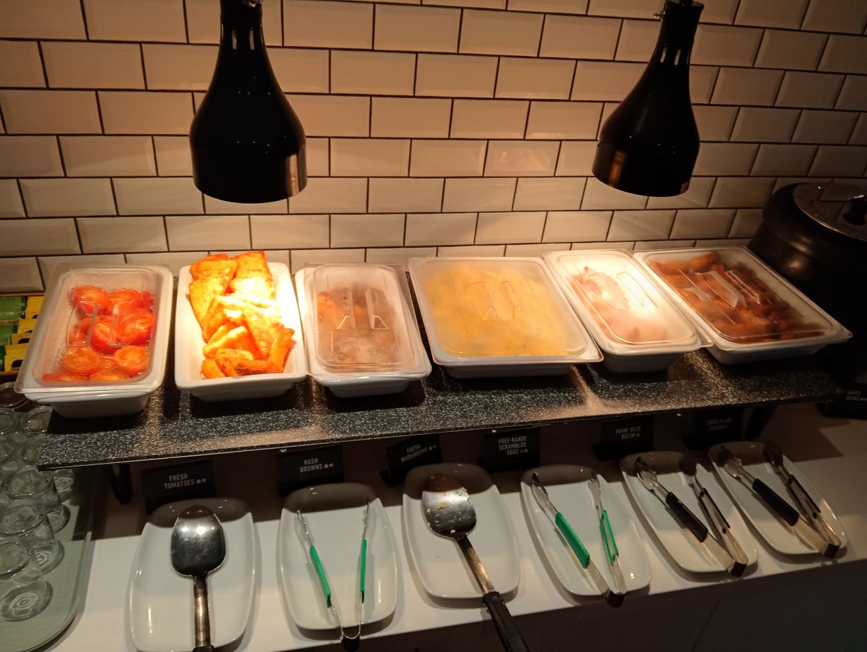 赫默尔亨普斯特德盖特威旅客之家酒店-旅行者