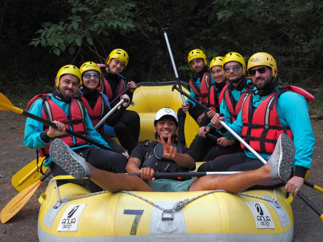 Rafting Sort Rubber River-Sort必去景点