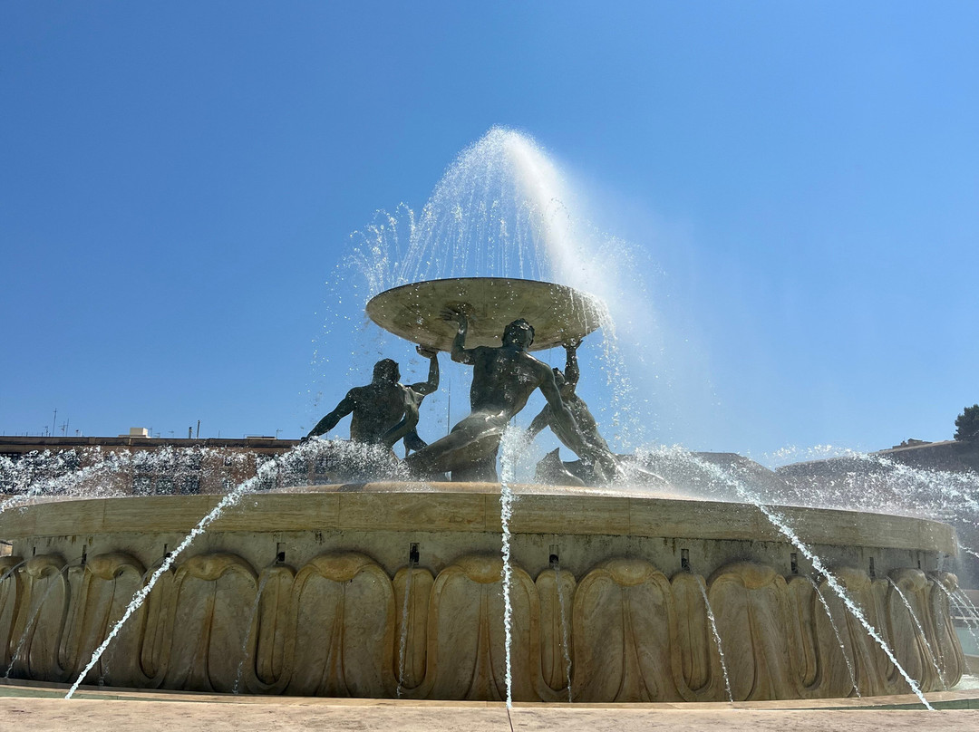 Triton Fountain-瓦莱塔必去景点