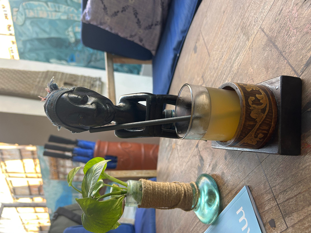 吉利特拉旺安纳特雅酒店主图