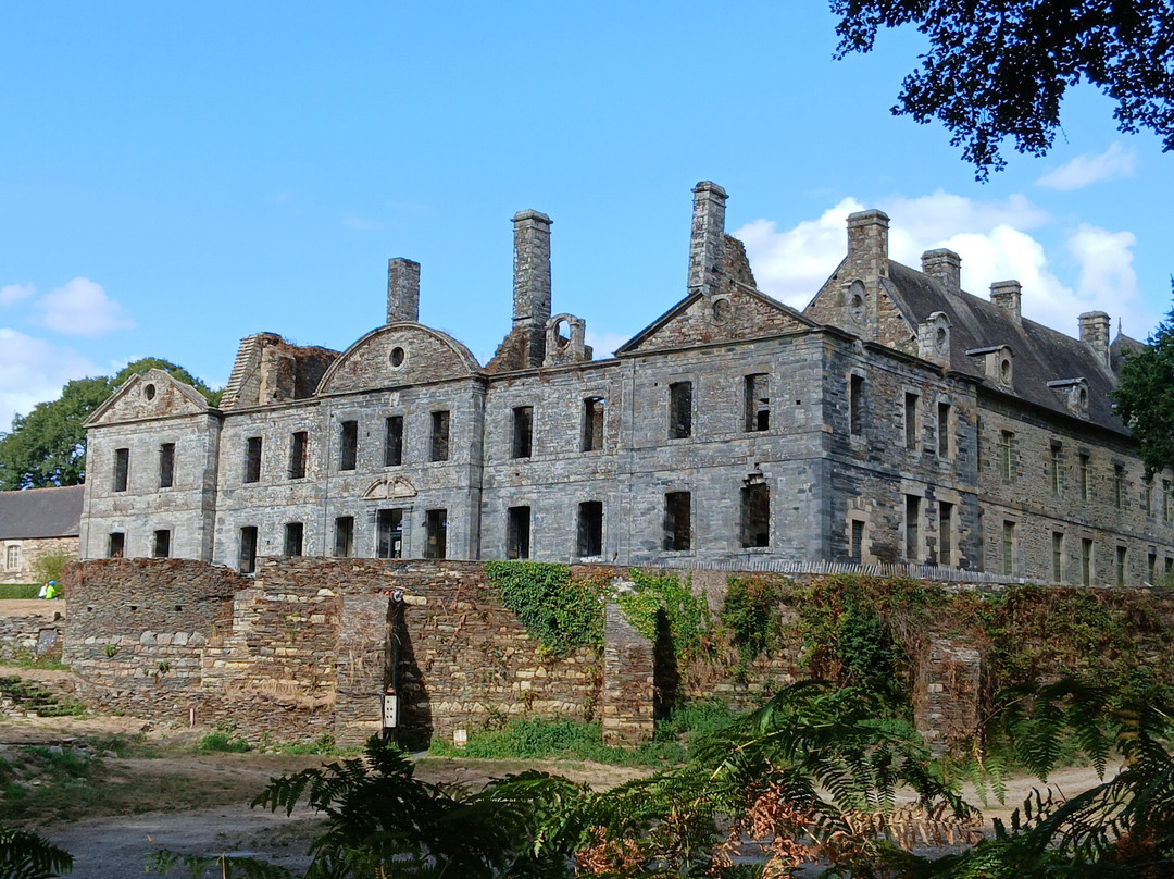 Abbaye de Bon-Repos-圣-热尔旺必去景点