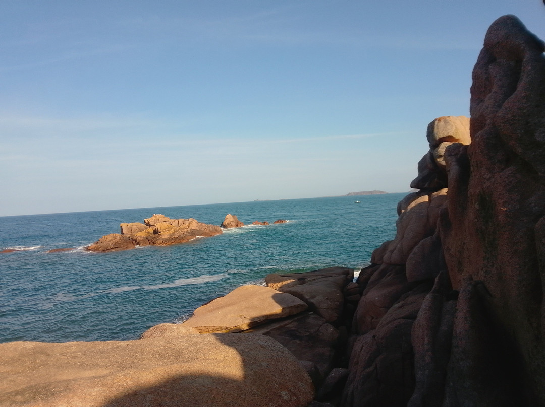 Cote de Granit Rose-拉尼翁必去景点