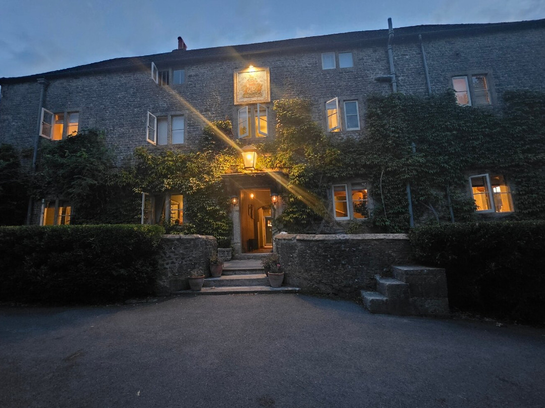 The Bath Arms at Longleat主图
