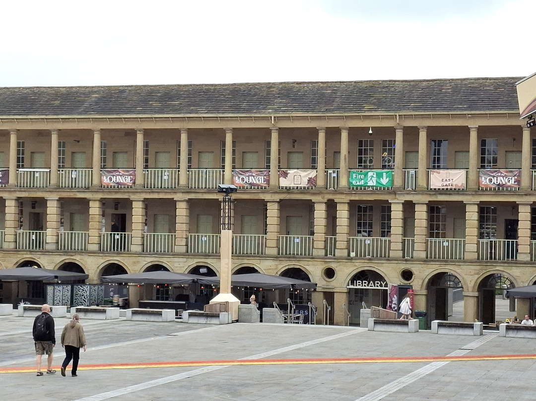 The Piece Hall-哈里法克斯必去景点