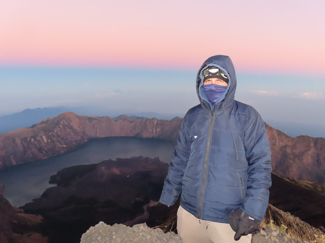 Harry Rinjani Trekking