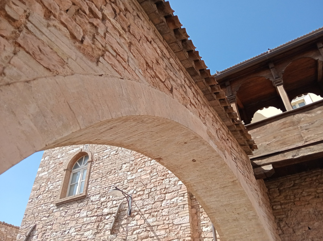 Loggiato Palazzo Urbani