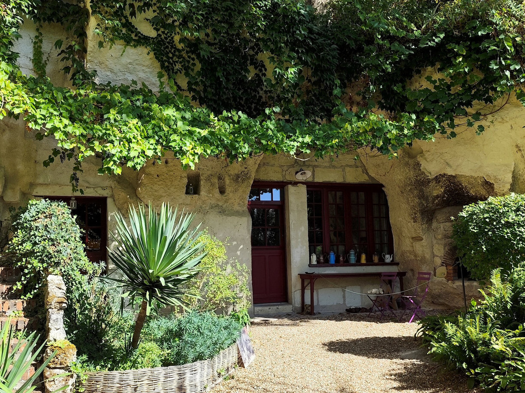 La Magnanerie, site troglodytique-Bourre必去景点