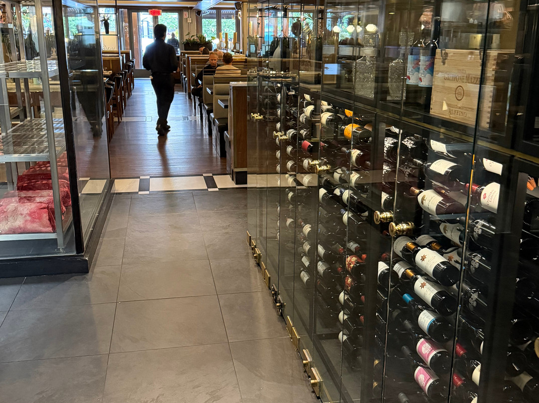 威廉格雷酒店主图