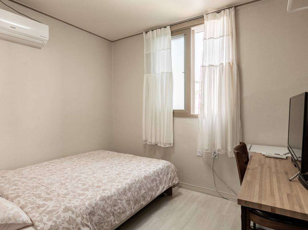 公州市酒店住宿-Ein Haus Guesthouse