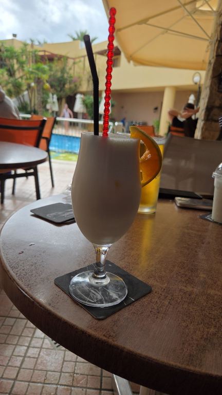 拉塔尼亚公寓酒店-旅行者