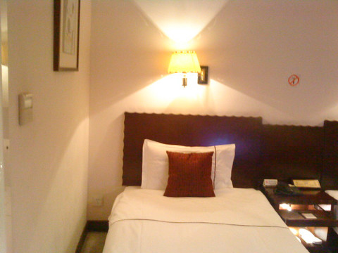 银桥大酒店主图