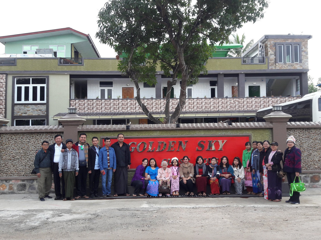 Kayan Golden Sky Guest House