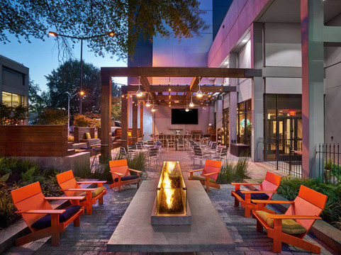 Hilton Knoxville主图