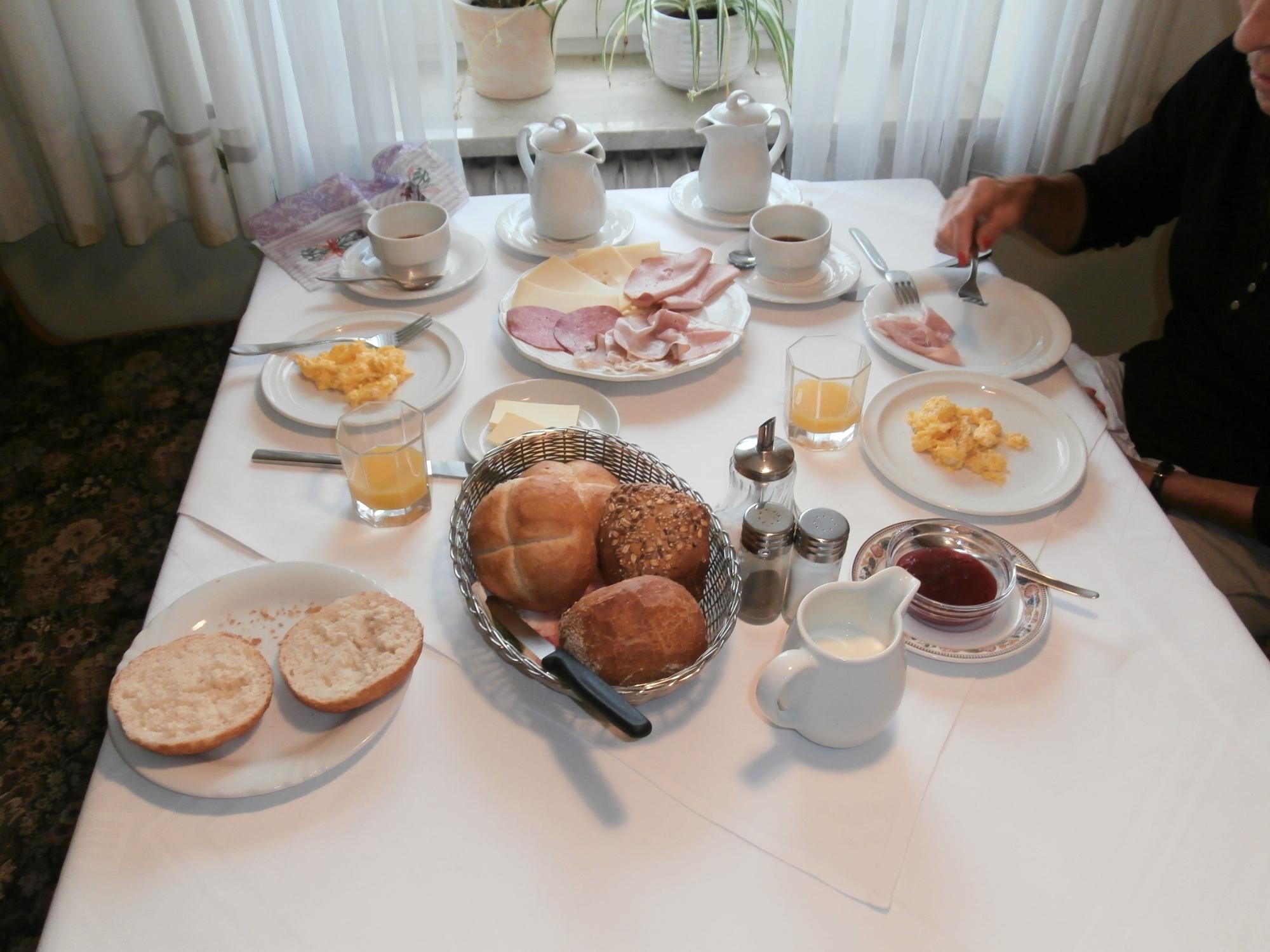 Hotel Garni Schmidbauer-餐饮