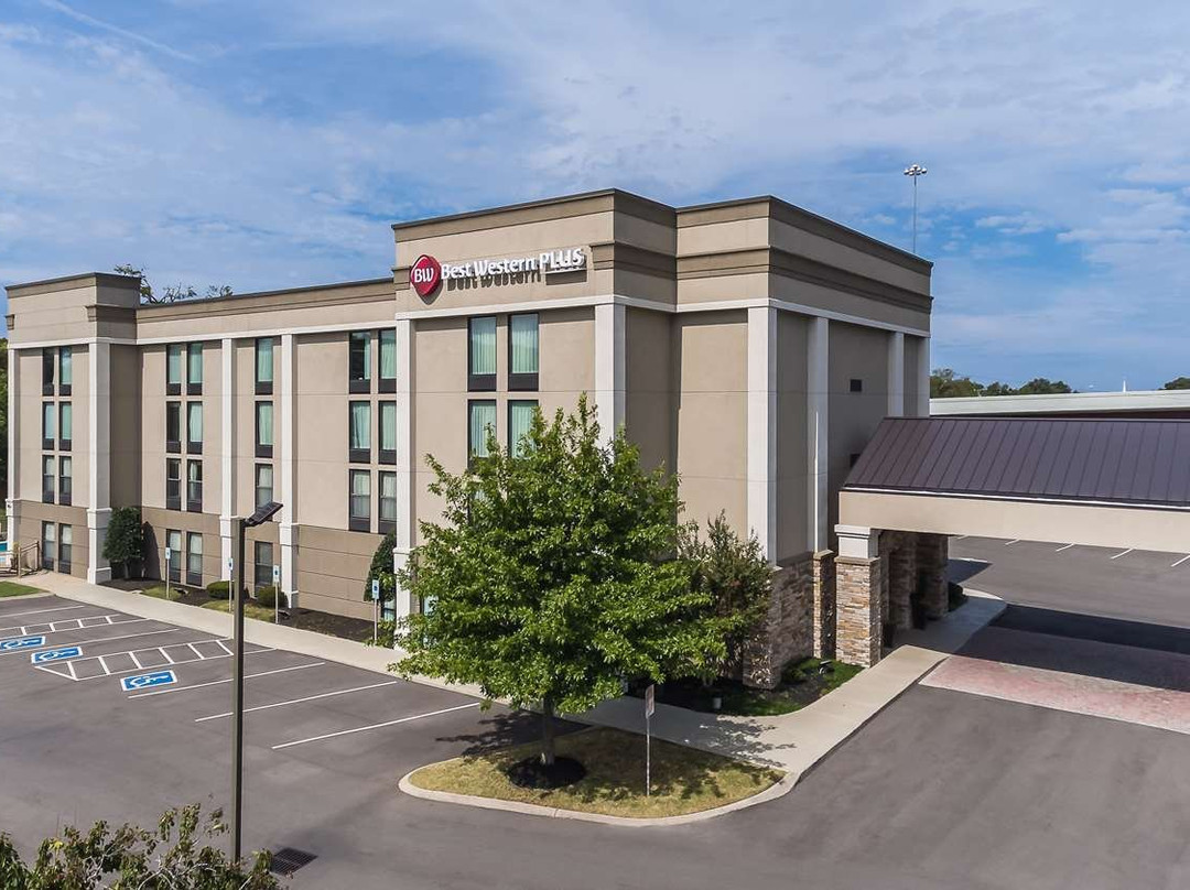 贝尔米德贝斯特韦斯特优质套房酒店主图