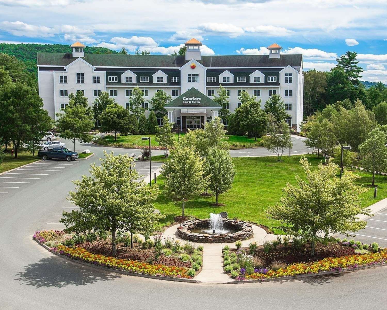 Comfort Inn & Suites Near Burke Mountain-官方