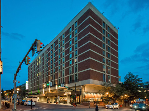 兰卡斯特假日酒店主图