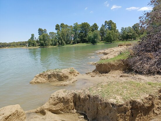 Riserva Naturale San Giuliano-Miglionico必去景点