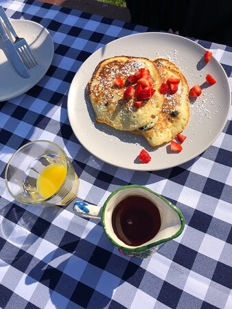 Hadovka Lakeside Inn主图