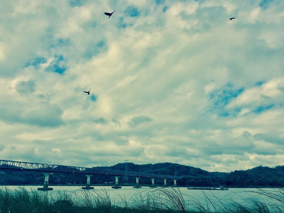 Nawaday Bridge-卑谬必去景点