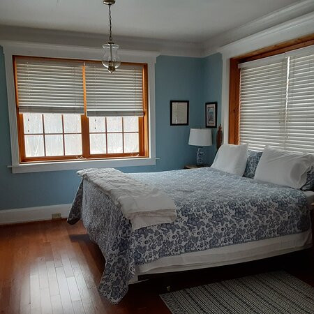 Outing Lodge at Pine Point主图