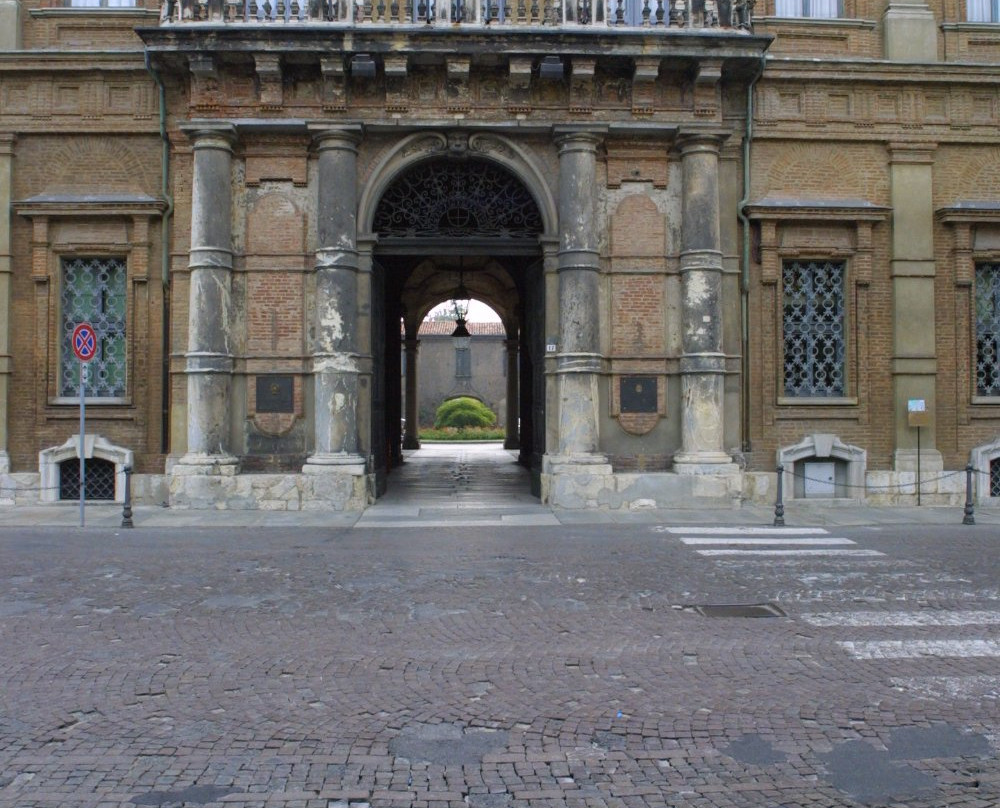 Piazza Giovanni XXIII-亚历山德里亚必去景点