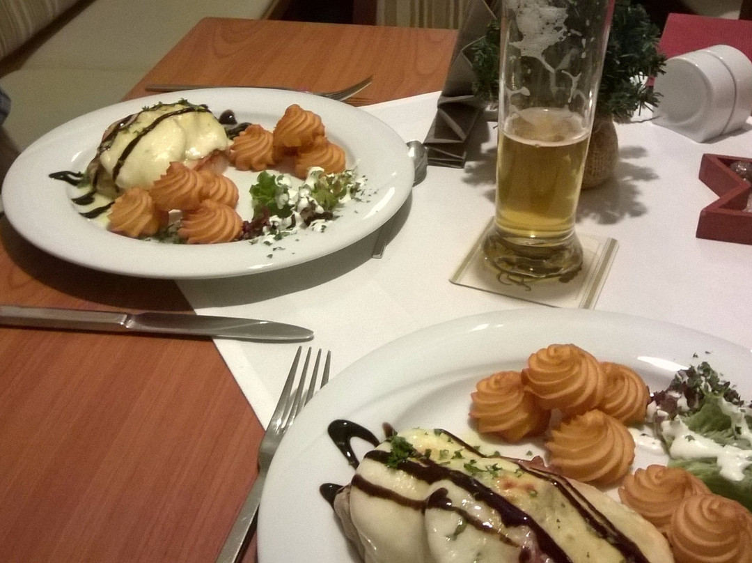 巴斯波美拉尼亚酒店主图