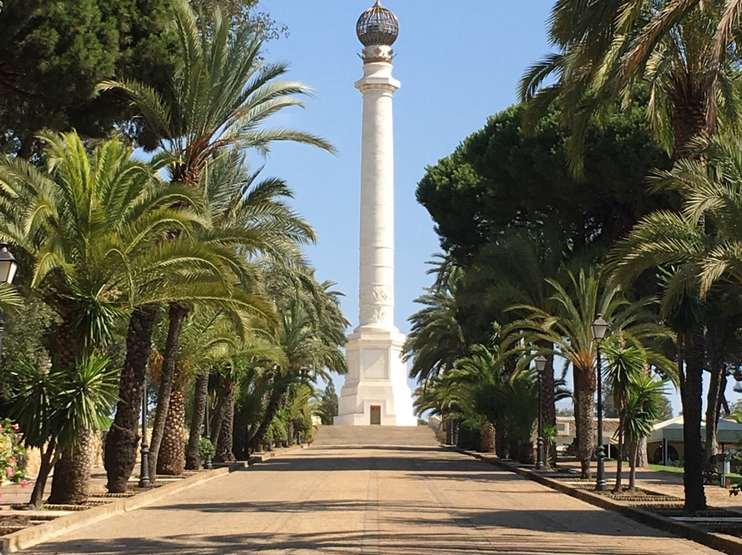 Monumento a La Fe Descubridora景点图片