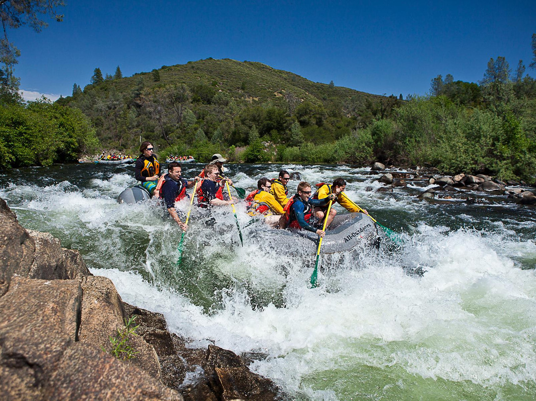 All-Outdoors California Whitewater Rafting景点图片