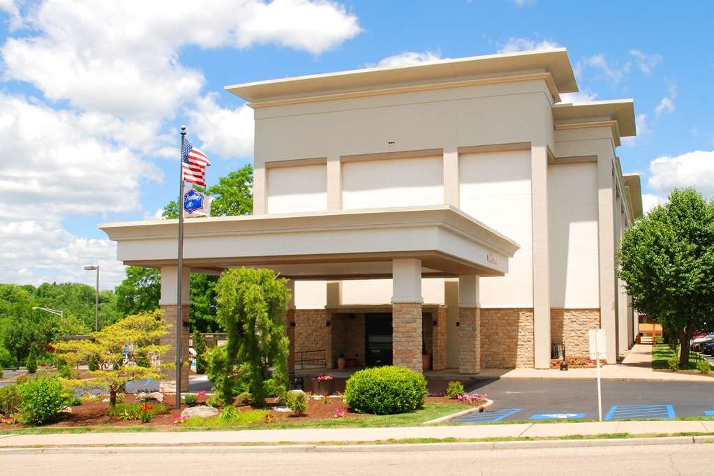 Hampton Inn Bloomington主图