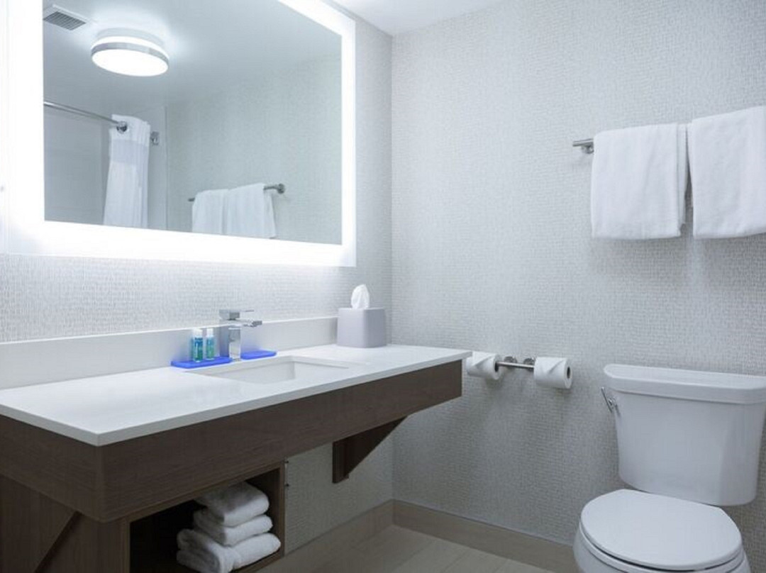 Holiday Inn Express & Suites Charlottetown By IHG主图